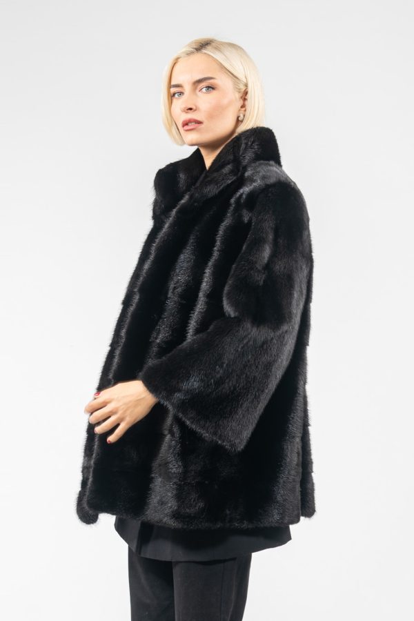 Horizontal Design Mink Fur Jacket In Black Color