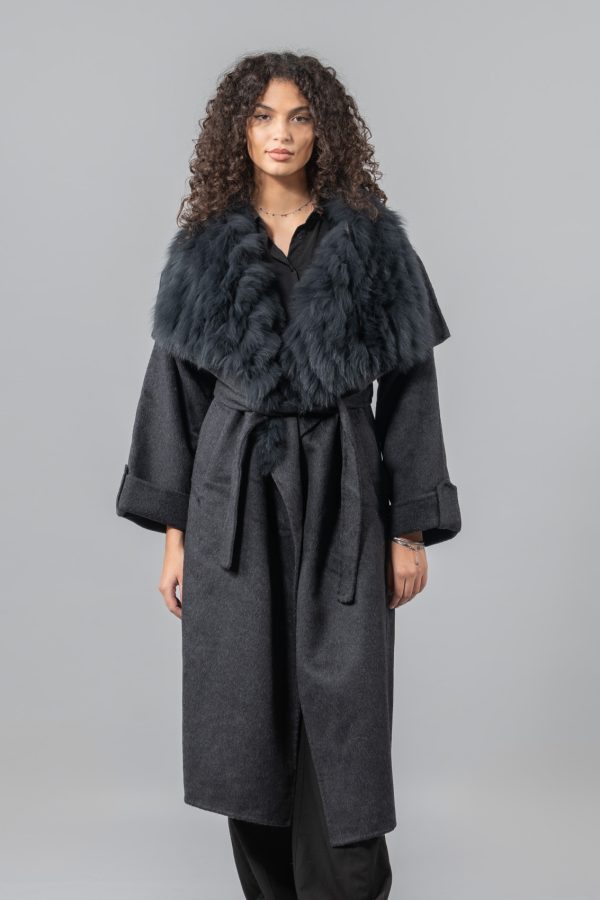 Manteau en laine cachemire gris foncé avec col en fourrure