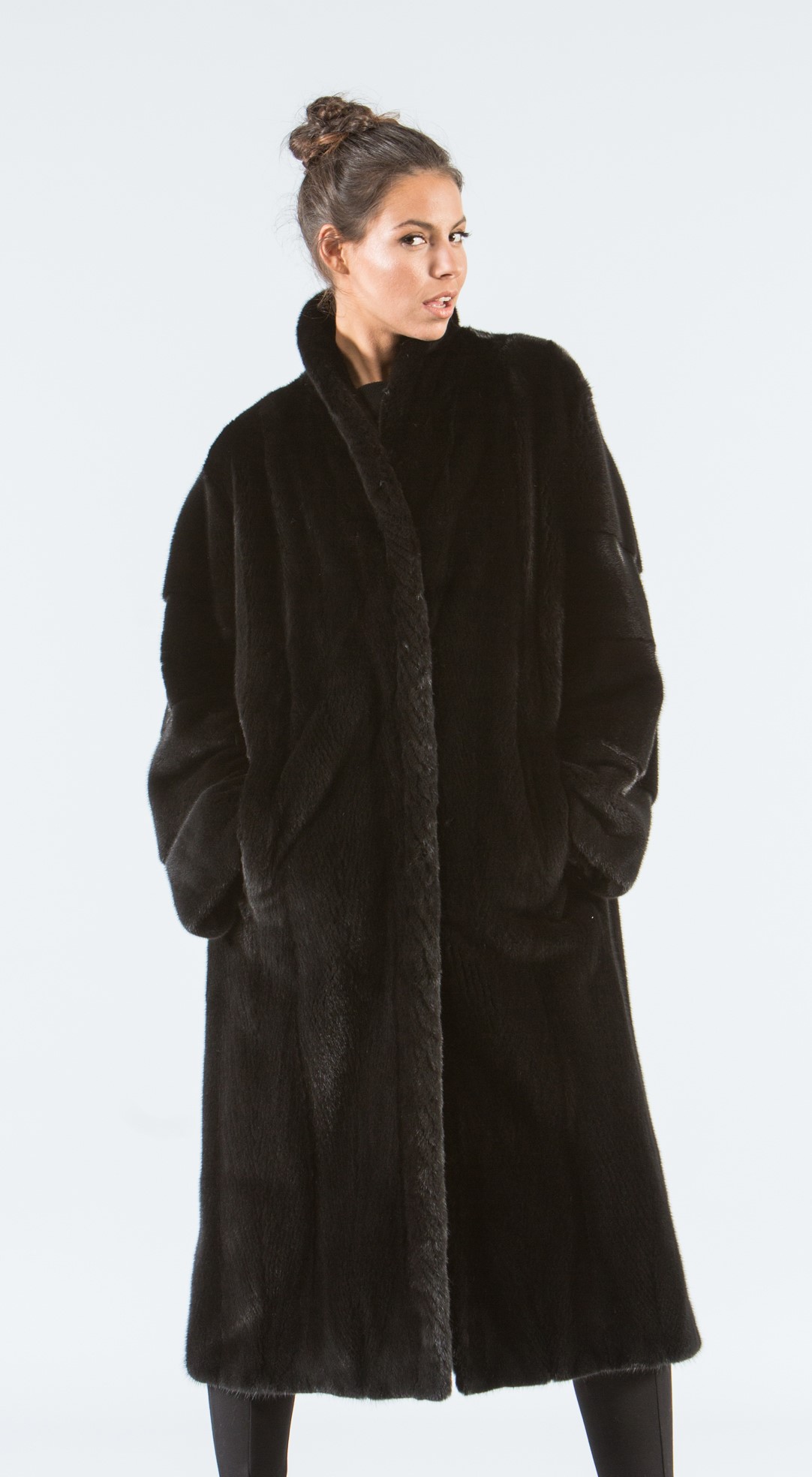 mount Afgang til katastrofale Black Mink Long Fur Coat I 100% Real Fur Coat - Haute Acorn