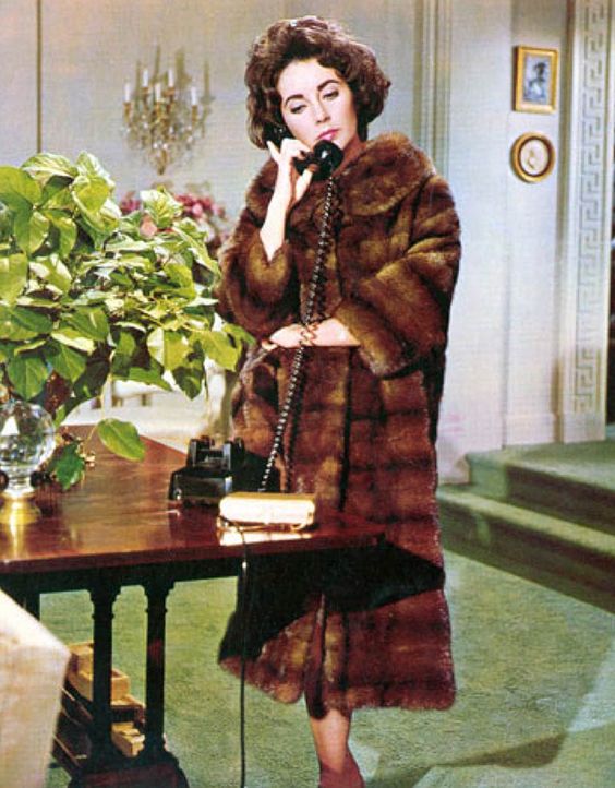 Elizabeth Taylor as 'Gloria Wandrous' in Butterfield 8 (1960) in mink coat