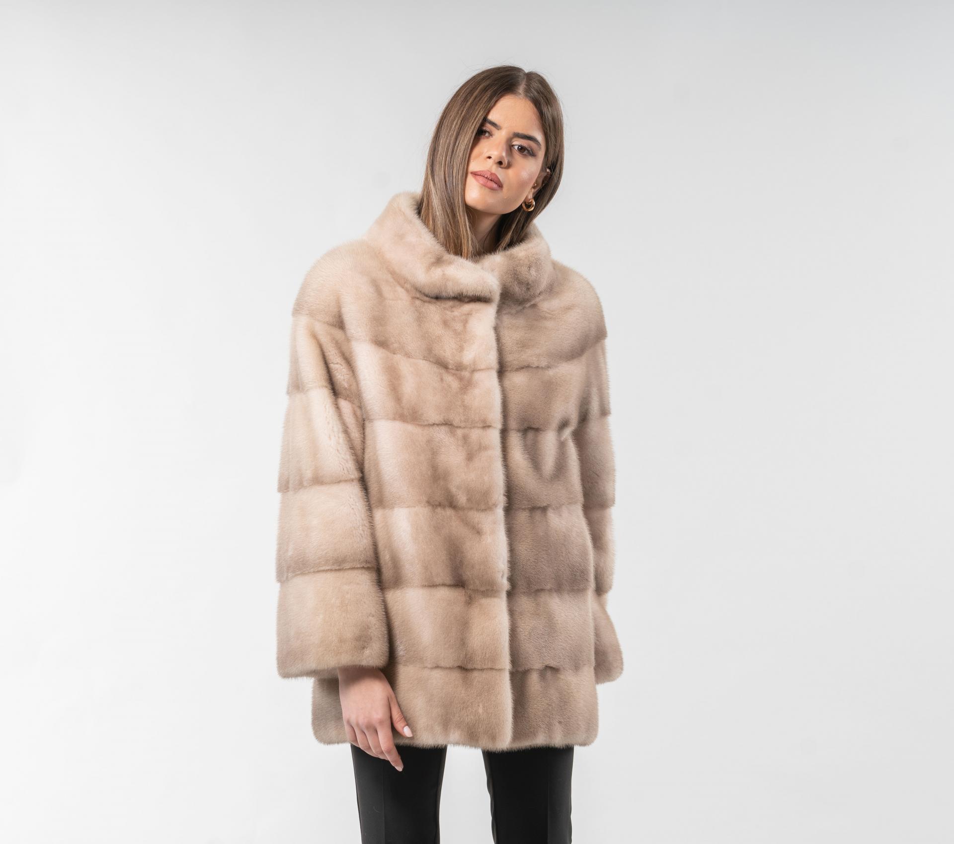 aanval Zeeziekte Bloemlezing Vintage Beige Mink Fur Jacket -100% Real Fur Coats - Haute Acorn